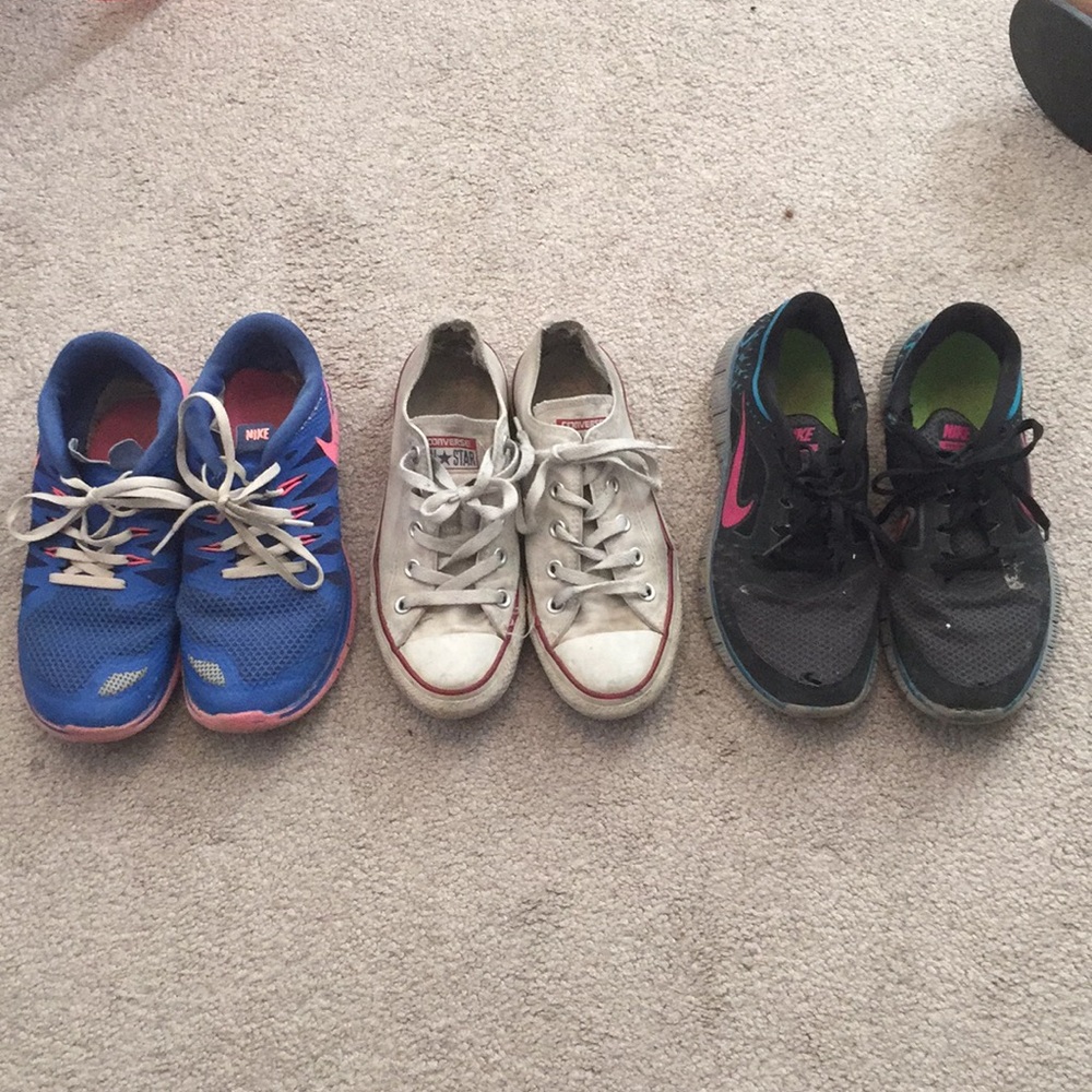 2 pairs of Nike tennis shoes & 1 pair of converse